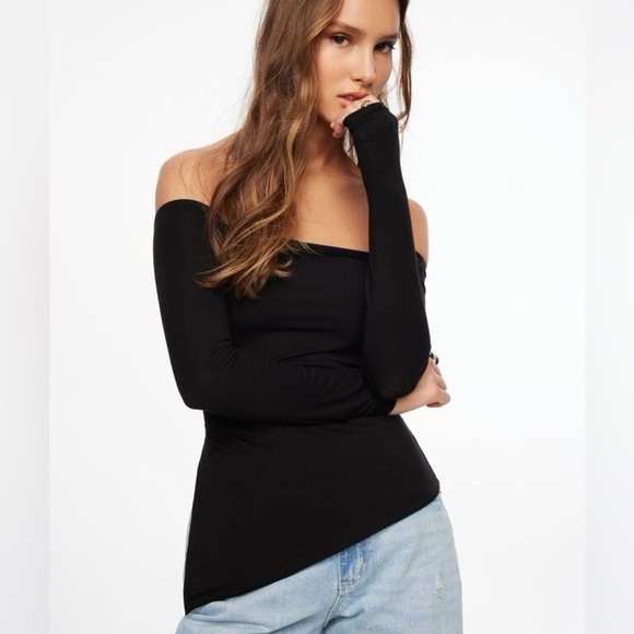 Dynamite Tops - Dynamite Black Asymmetrical Long Sleeve Off Shoulder Top Large